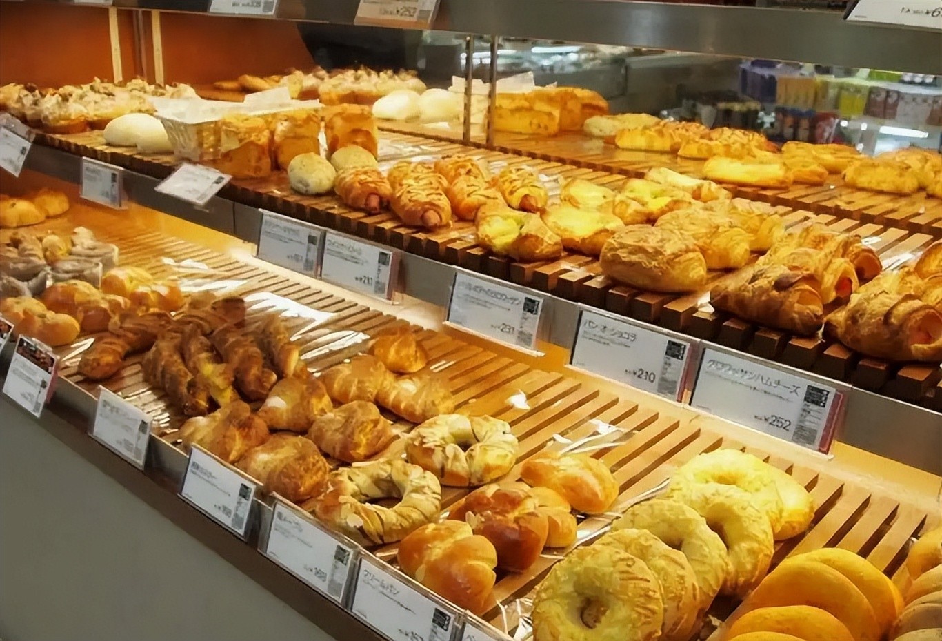 门店全关，巴莉甜甜破产重整，合肥F4时代落幕