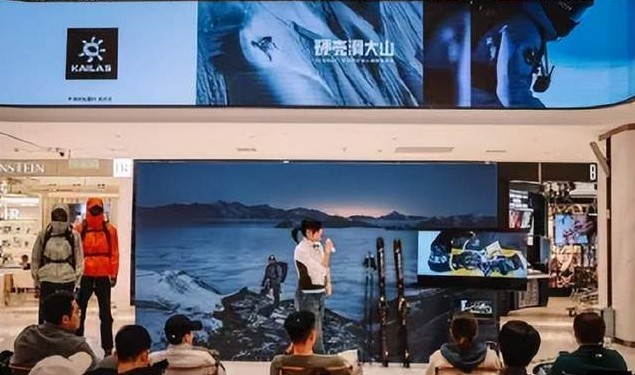 Lululemon前高管创业，雷军三次加码，这个品牌要正面硬刚NikeACG?