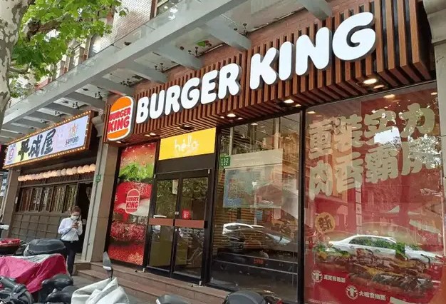 剑指4000家店，肯德基老将坐镇，汉堡王能否凭“火烤”翻盘？
