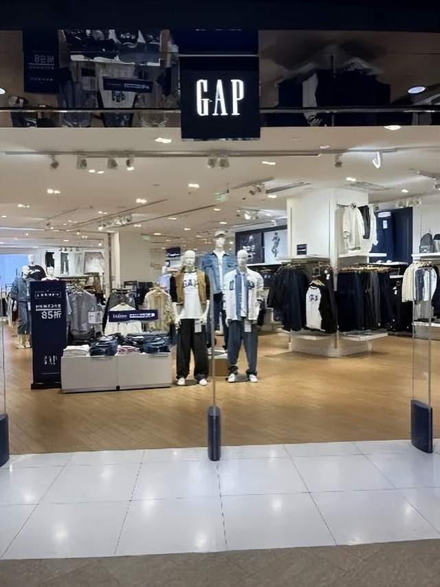 从关店清仓到扭亏转盈，Gap中国如何“起死回生”？