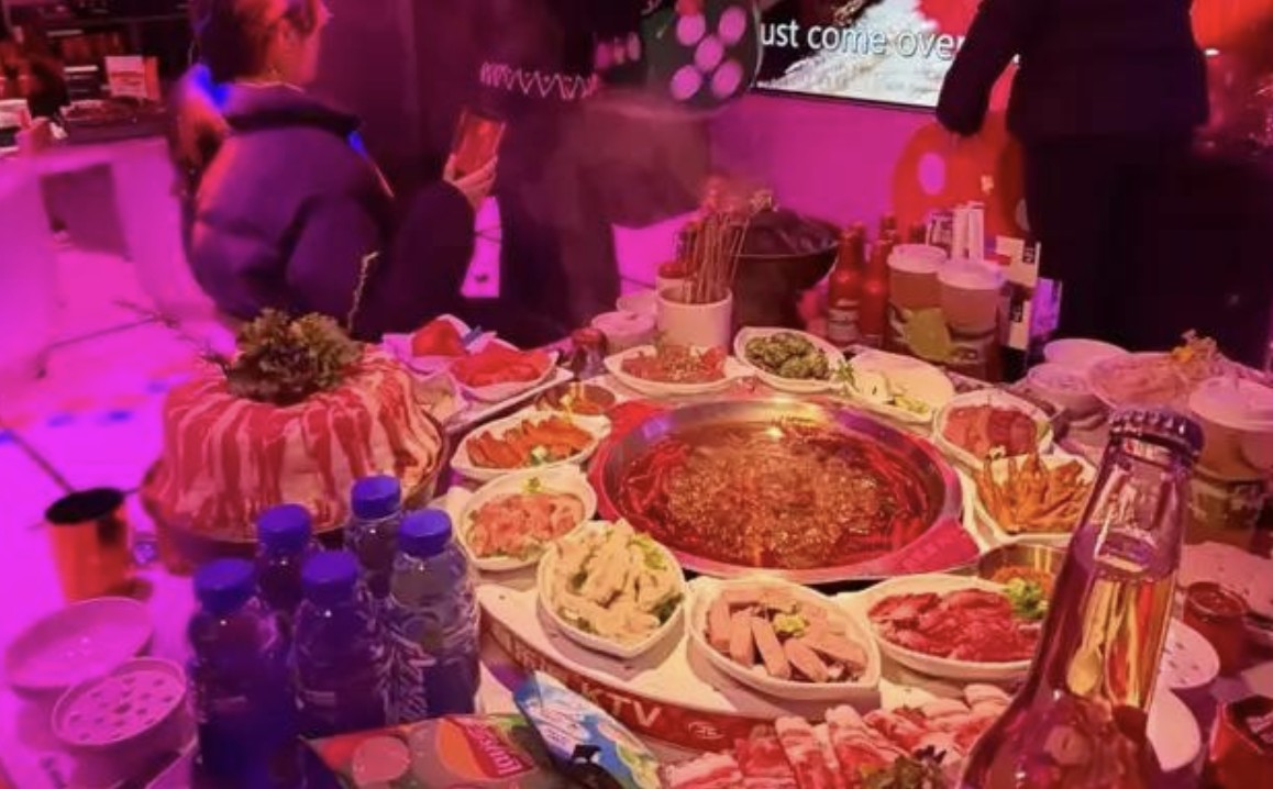从高价酒水到单独收清洁费，KTV为何还是赚不到钱？