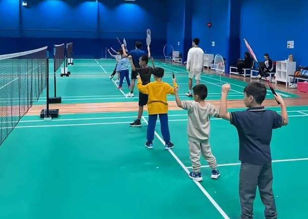 尤尼克斯净销售额大涨26%，羽毛球为什么成了最赚钱的大众运动？