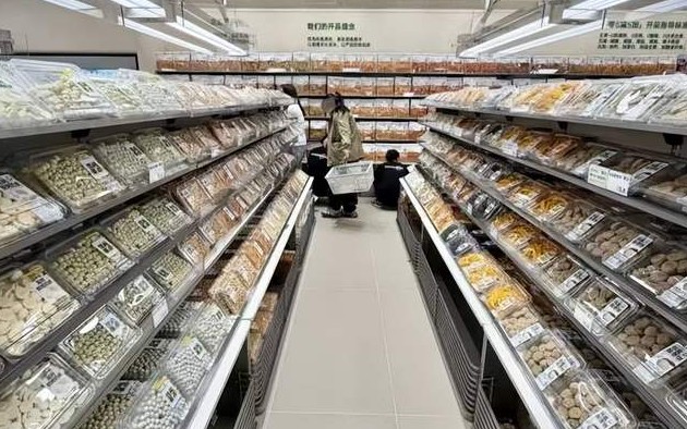 新鲜、低价、规模化无法兼得，新鲜零食，走不出万店神话
