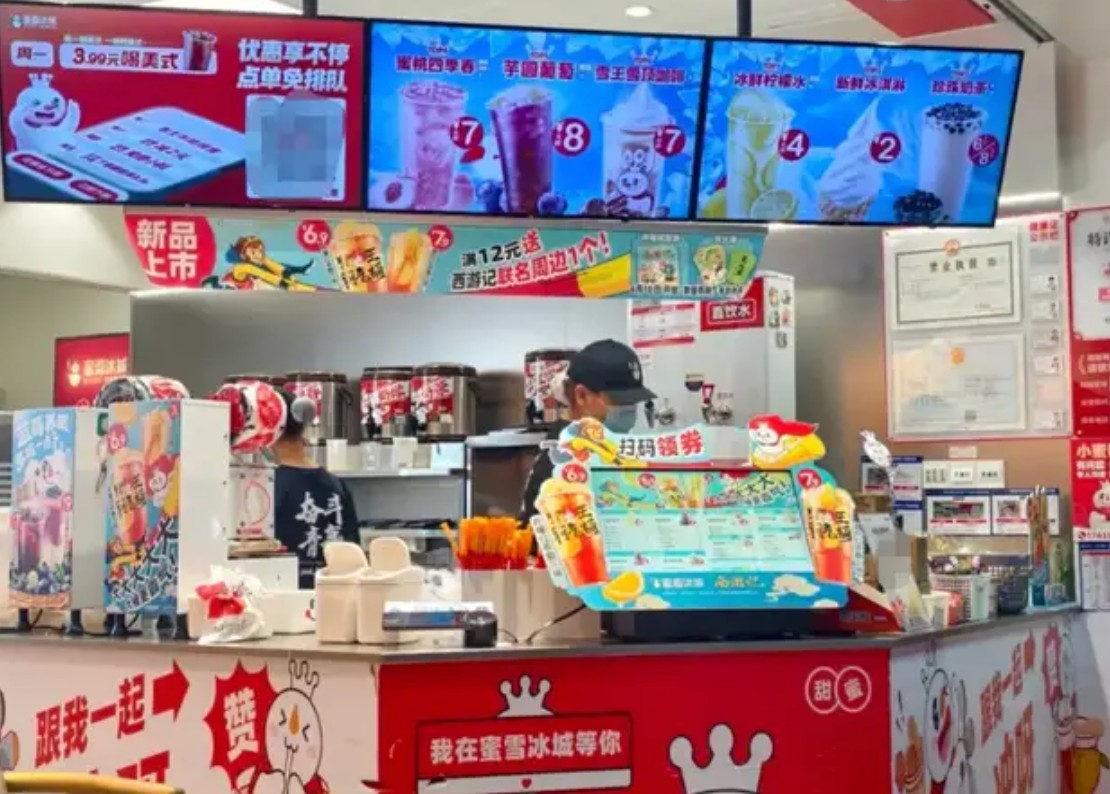 “快乐水”不快乐了：碳酸饮料正在被年轻人移出购物车？